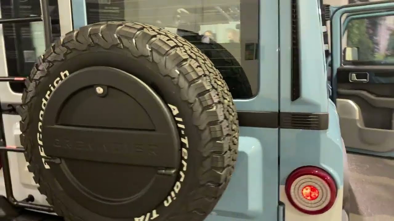 Grenadier walk around 2 - Interior and Rear Exterior