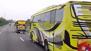 Viral...!!! Aksi saling salip bus dijln tol seperti balap formula1