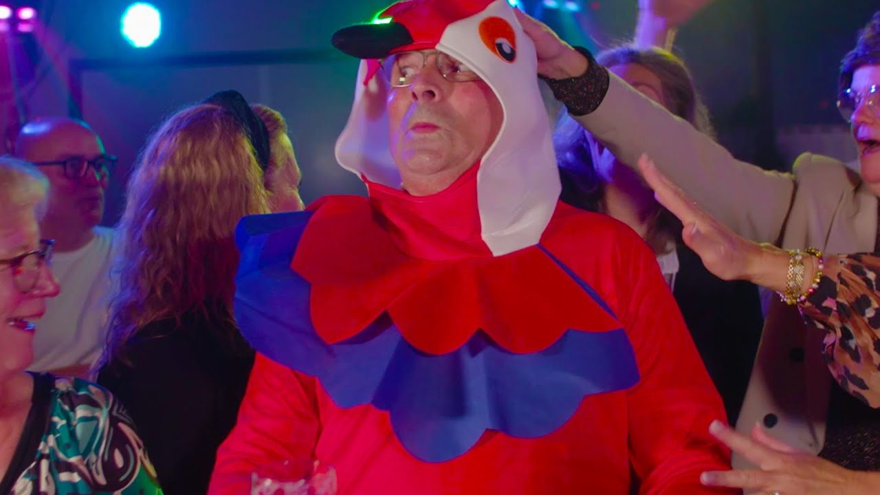 Leroy Krielen - PACO de Papagaai | CARNAVAL | Officiële Videoclip