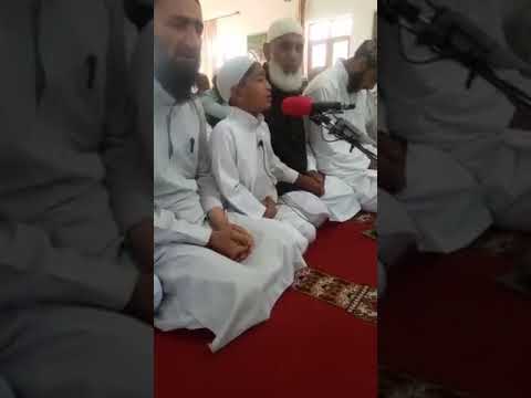 Walo Nooro Wala Nooro (Beautiful Naat Shareef recited by a little kashmiri boy)