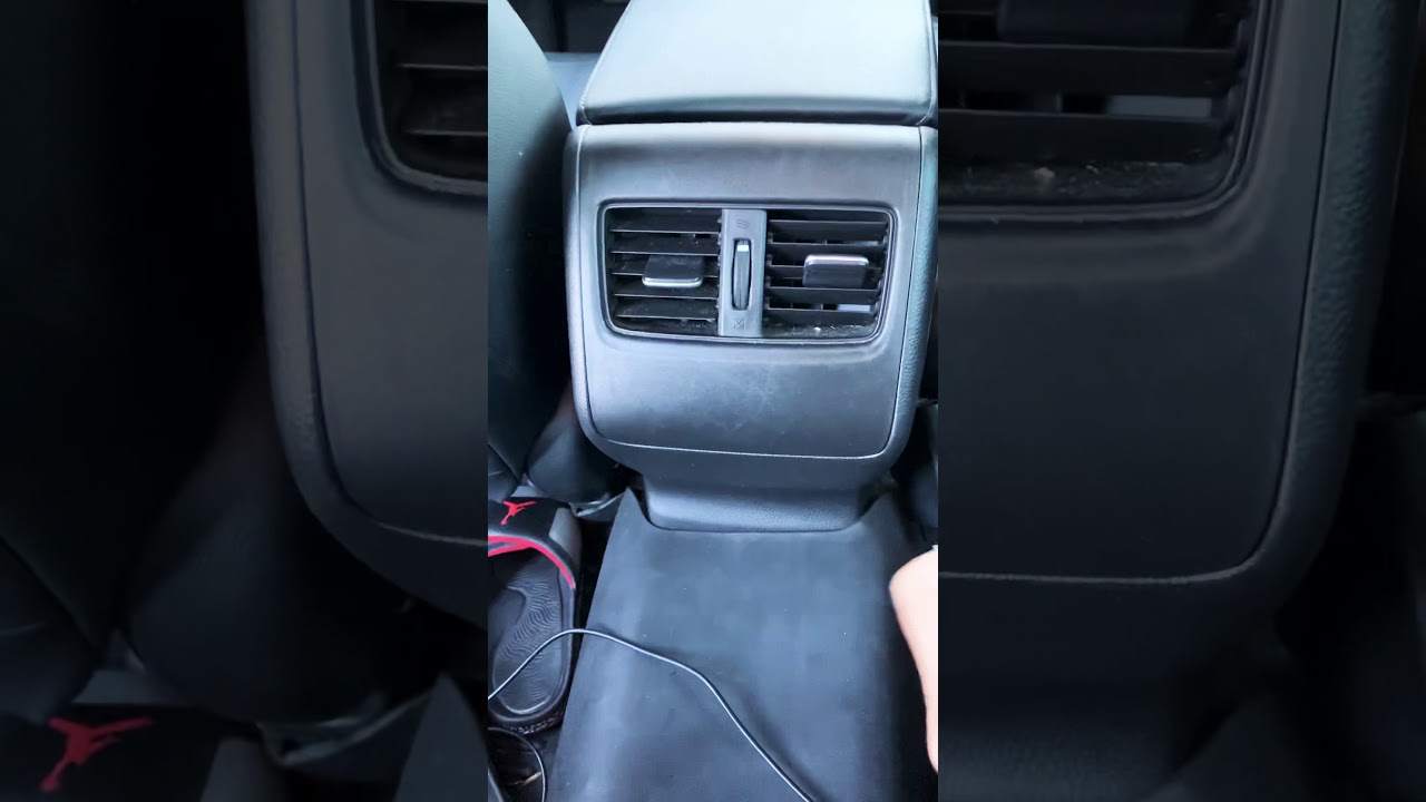 2018 Honda Accord rear USB option - YouTube