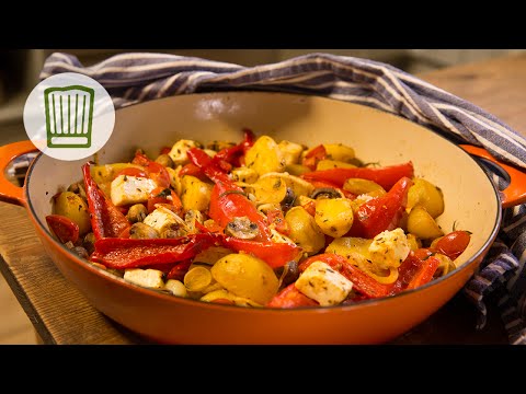 Gesunde QUINOA GEMÜSEPFANNE | Einfaches veganes Rezept | Mit Paprika, Zucchini und Tomaten. 