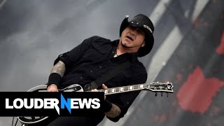 Famous HELLYEAH says rock sales struggle because people don’t want to buy ‘Dogsh*t’ Net Worth