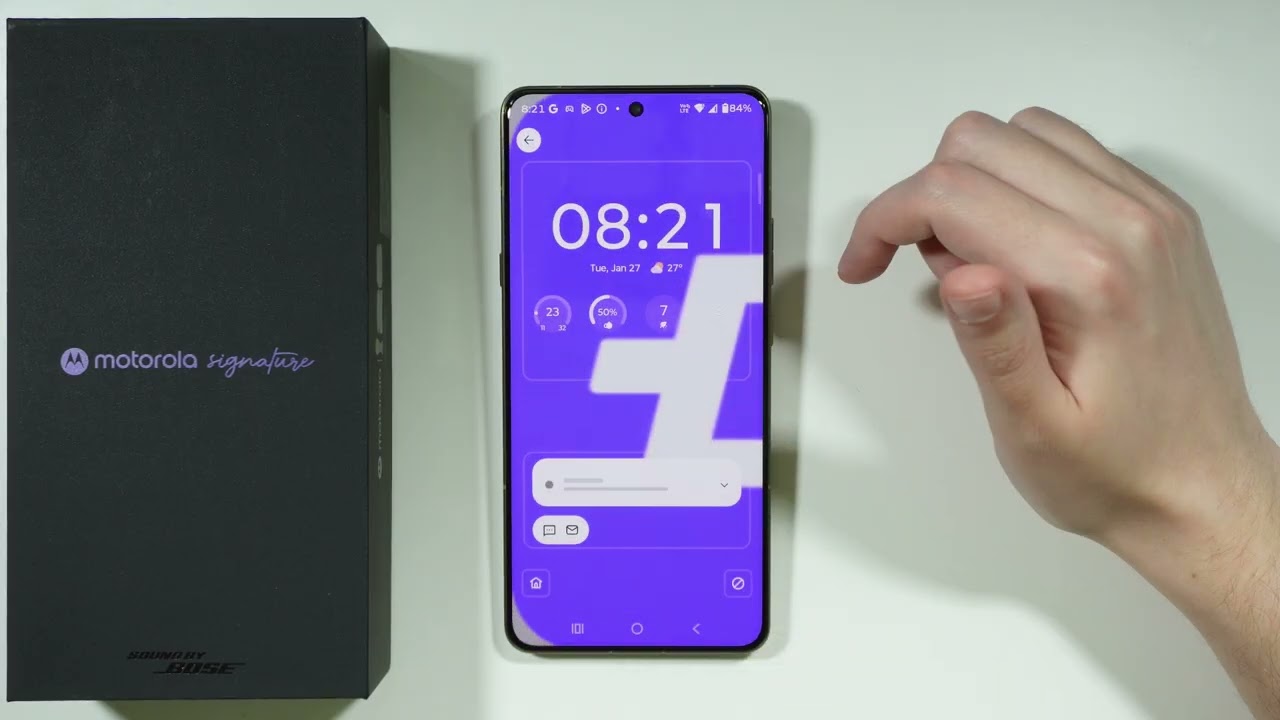 Motorola Signature: How to Get Notifications in the Center of Lock Screen
