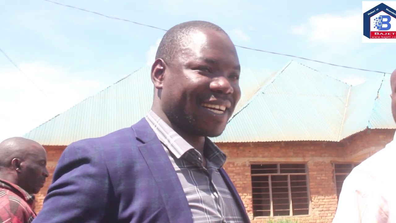 MVUA ILIVYOLETA HAMAKI KWA WANANCHI NJOMBE MJINI VIONGOZI WA SERIKALI NA CHAMA MBIO KWA WANANCHI