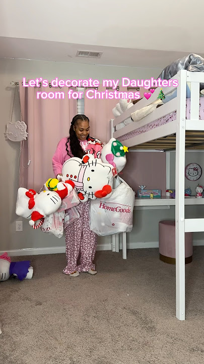 OMG 😱 The cutest PINK Christmas Room 😍🔥💕 #shorts #holidaydecor #decoratewithme #pinkchristmas