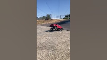 Rc Element Enduro knight runner send it down stairs #sendit #slowmotion #scale #rctruck #insane