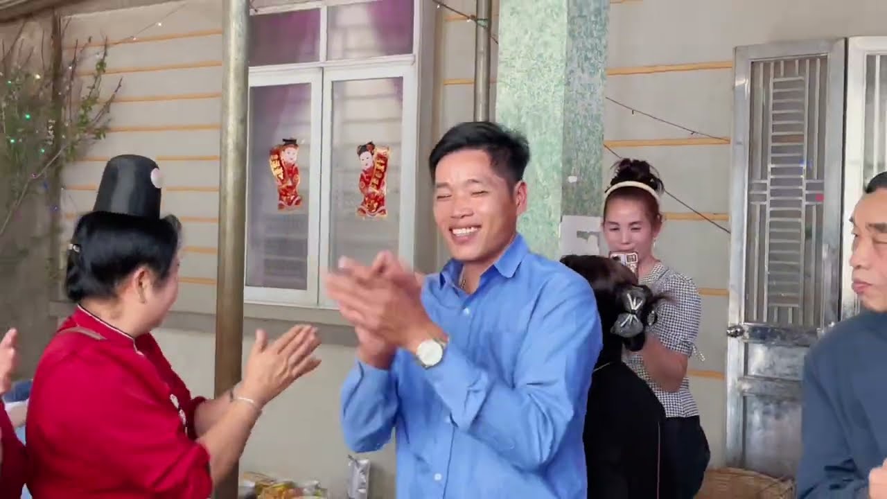 Các anh chị em múa mừng Xuân mới đẹp lắm #nhạcsàntâybắc 