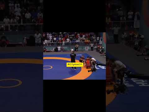 رقابت های کشتی آزاد بازی های همبستگی کشورهای اسلامی عربستان رحمان عموزاد به مدال طلا دست یافت