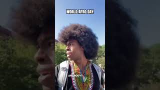 Guess what day it is? 🪮 #hair #naturalhair #blackhair #fro #hairstyle #afrohair #afro #4chair