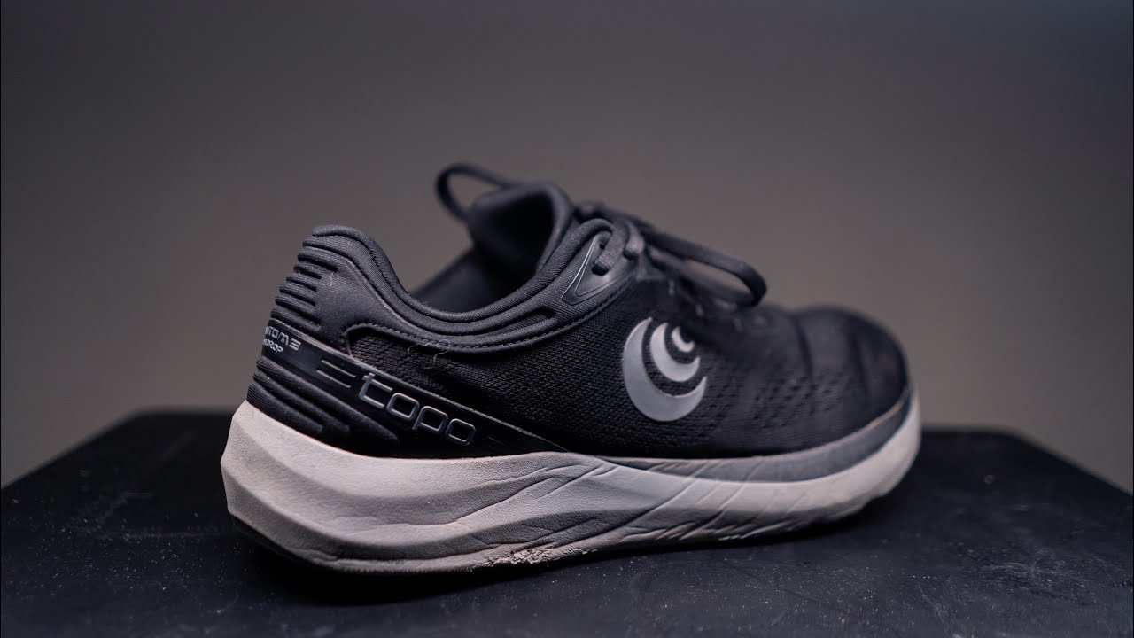 スパイク・シューズ topo athletic PHANTOM3 GREY/GREY Amazon.com | Topo Athletic Men's Phantom 3 Comfortable