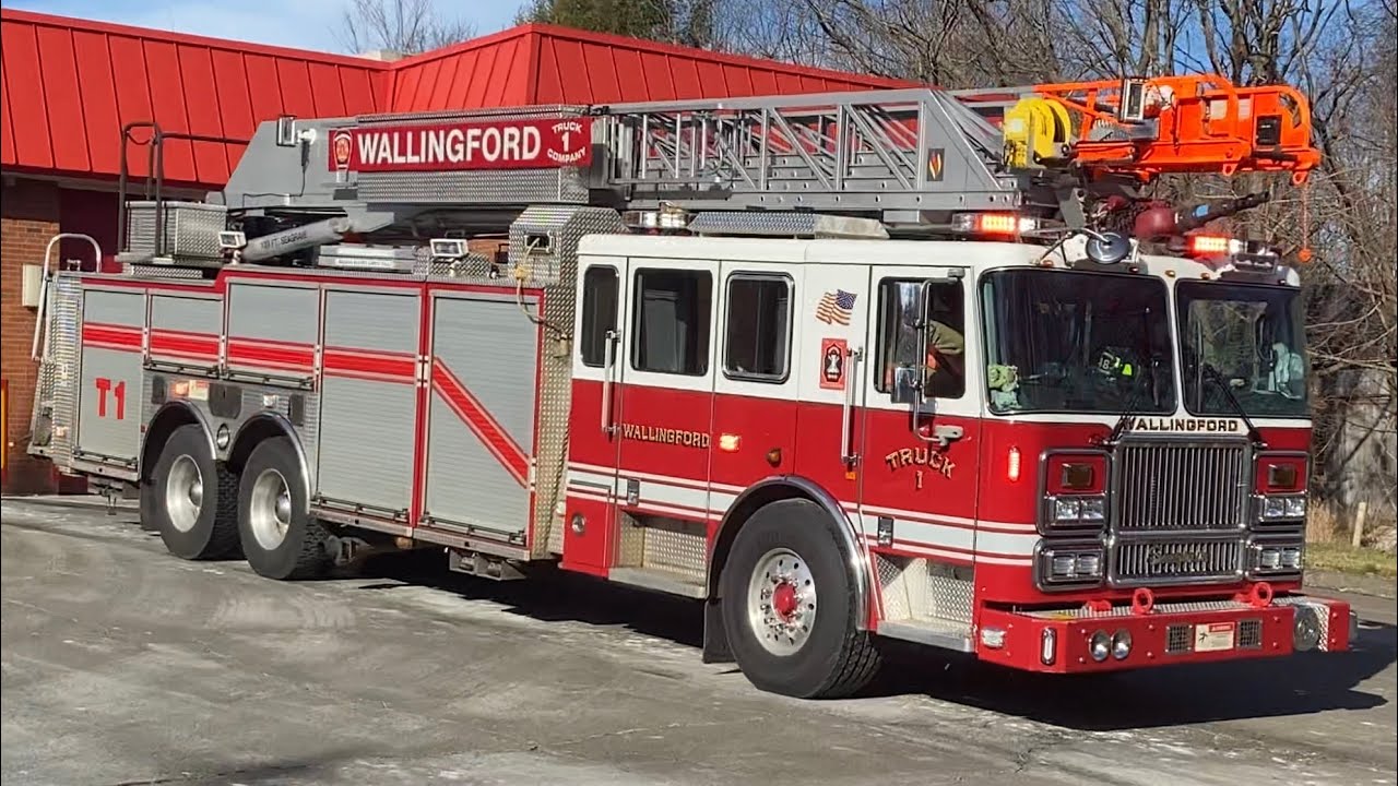 Wallingford CT Fire Department Truck 1 Responding YouTube