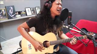 Lagu dari band ibu dan ayah Muzza. Gelombang cinta - Heavy Machine. Cover by Muzza.