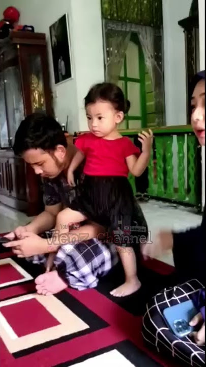Kehangatan keluarga RAFLY EGA menyambut LOVEGA di rumahnya