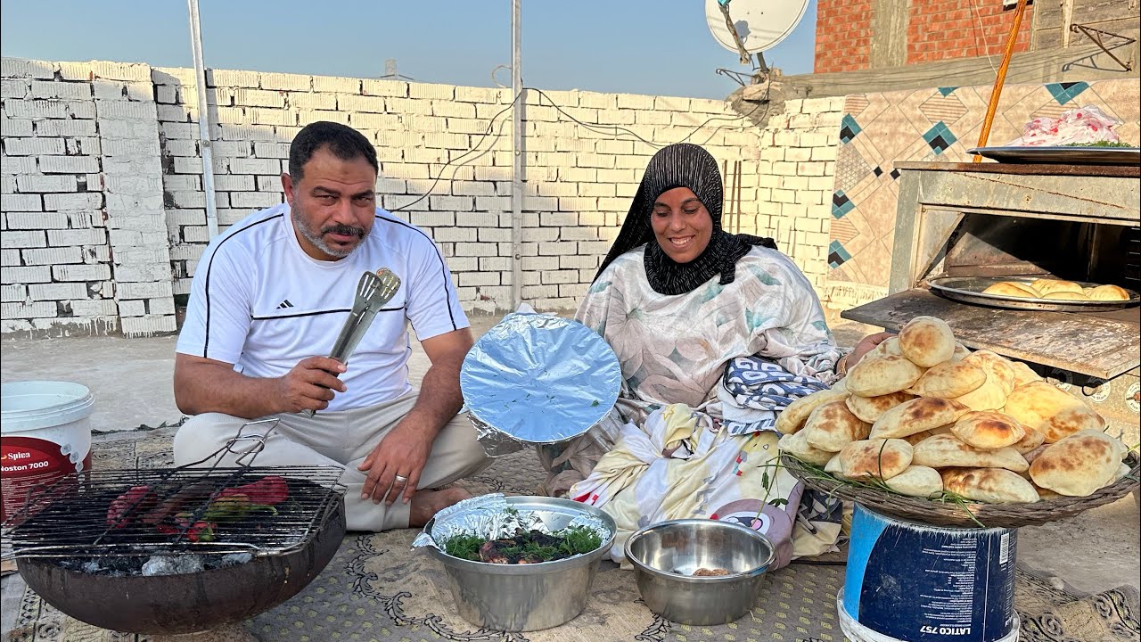 مش كل من هب ودب يعرف يعمل زينا 👌خبزت البكاكين اللى تشرف بمكون ولا أروع👌فلاحين هدول 😅