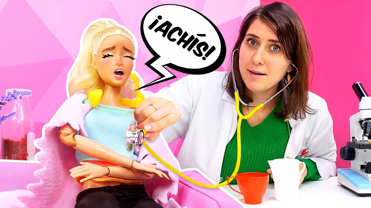 ⁣¡Barbie está enferma! Video de juguetes para niños en ¡Caja mágica! Vídeos in Spanish