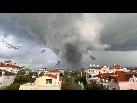 The sky fell on Turkey! Huge Tornado hit Dalaman, Mugla, wind breaks houses and trees