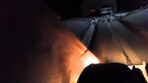 Cub Cadet 2182 w/ blower uphill