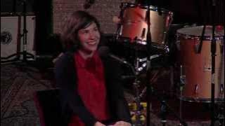 Carrie Brownstein Plays 'Portlandia, Not Portlandia' (#201)