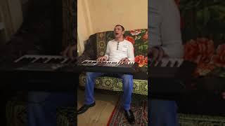 картинка: Забар поёт.