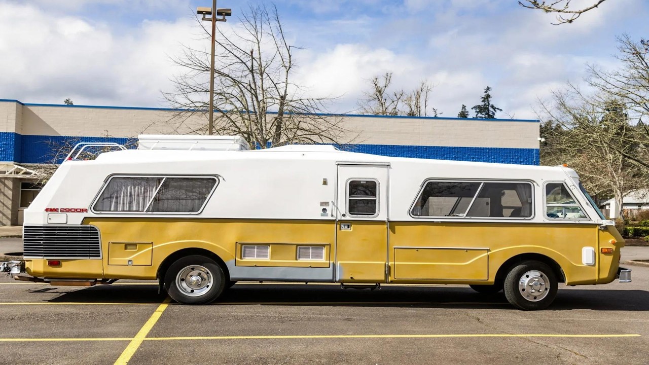 1974 FMC 2900R Motorhome Review | Retro RV With Muscle 💥 - YouTube