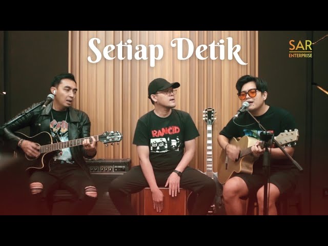 Setiap Detik - Hijau Daun (Cover by Andre Restra ft. Sigit AOP) class=