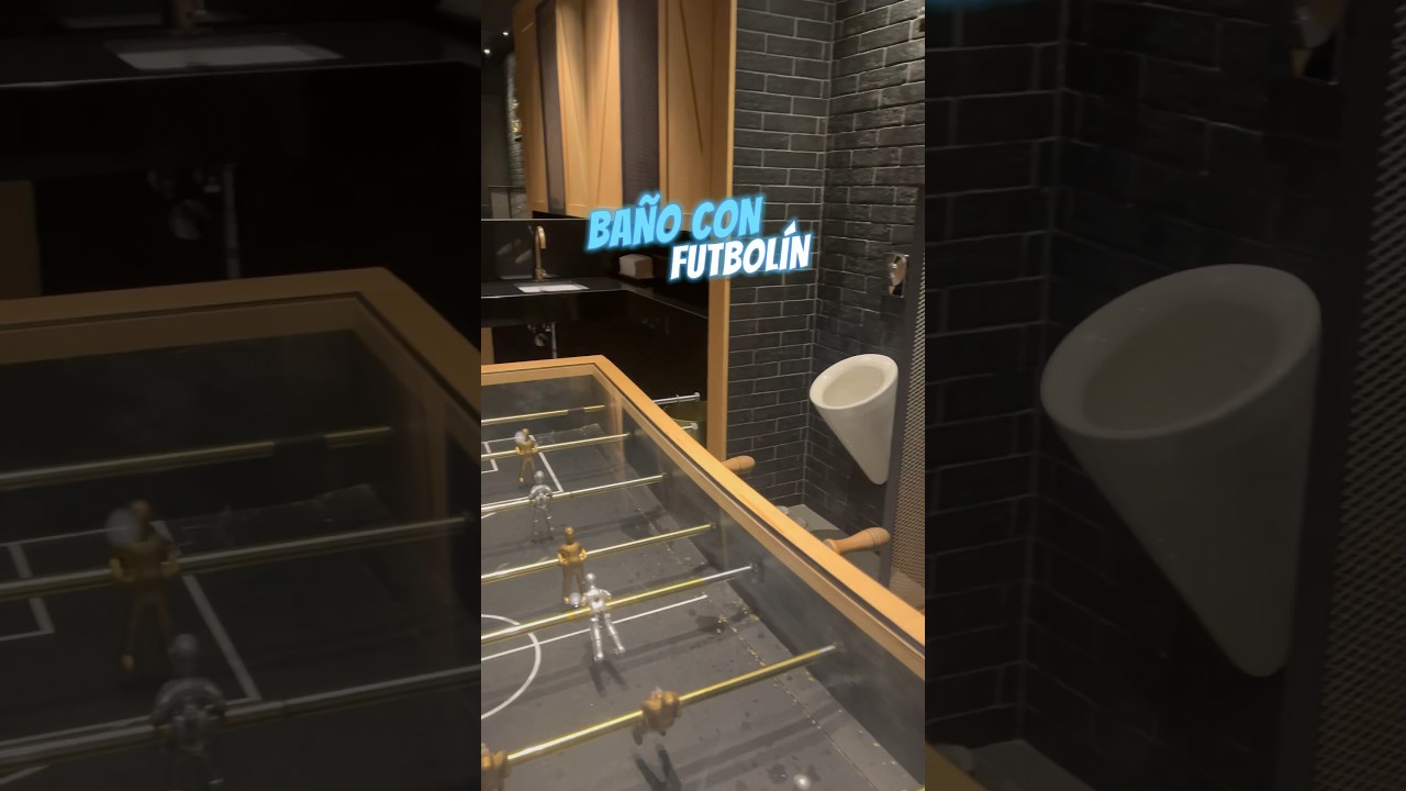 💎Un LUJO… baño con futbolín!! ¿Quién lo quiere en casa?#viajar #travel #travelvlog #europe #galicia