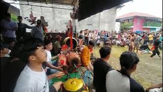 Ndadi !! sampe keluar kalangan jaranan Wiji guna