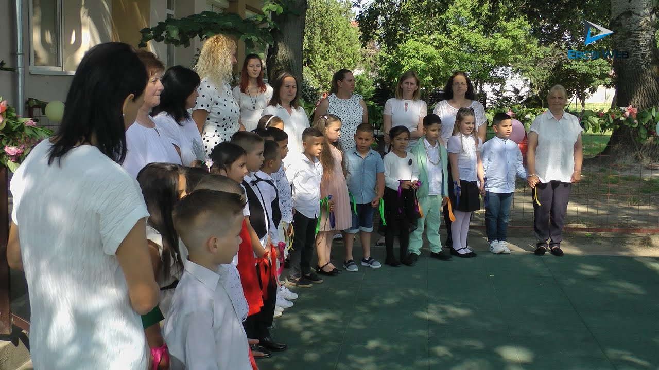 A Napfény óvodából is elbúcsúztak a ballagó gyerekek