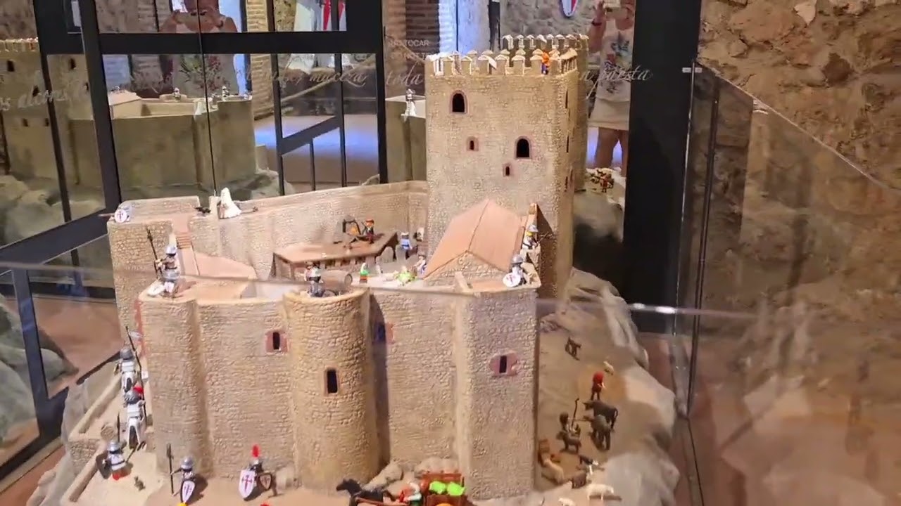 Castillo de la Orden De Santiago, Segura de la Sierra. Jaén