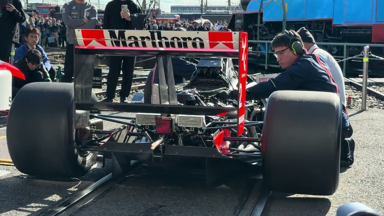 きかんしゃトーマスもびっくり⁉　マクラーレン・ホンダMP4/6  V12エンジンの咆哮を聞く！