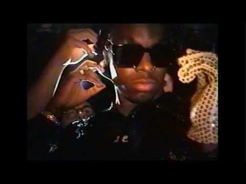 Guarda Prototype - EUROPEAN STAR (Visualizer) su YouTube