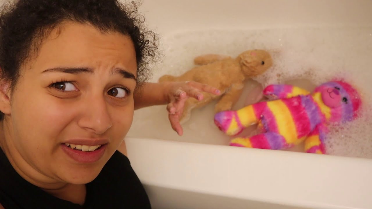 WASHING MY STUFFED ANIMALS FOR THE FIRST TIME YouTube