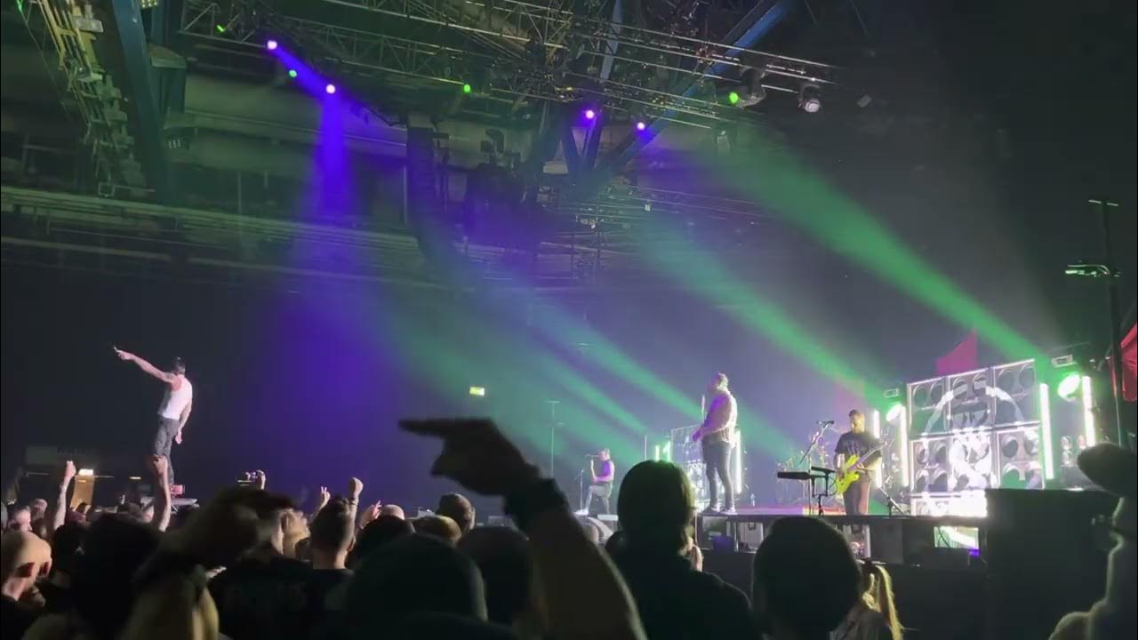 While She Sleeps SYSTEMATIC live Stuttgart 25.09.2022 whileshesleeps YouTube