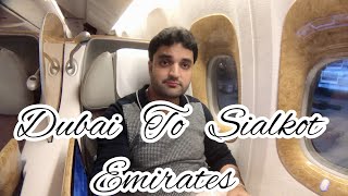 EMIRATES EK620 Dubai to sialkot Business Class Experiences 777-300 ER dubai International airport