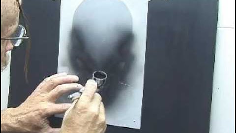 Airbrush-Using Two Part Skull Template