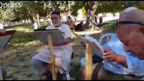 تلاوة عطرة من القرآن الكريم تتلى عليكم من ساحات  ‏المسجد الأقصى . . . ‪ ‎Qpress‬