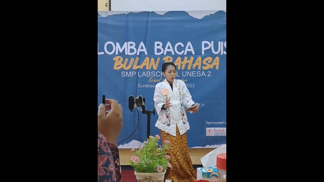 Lomba Baca Puisi : Sajak Matahari