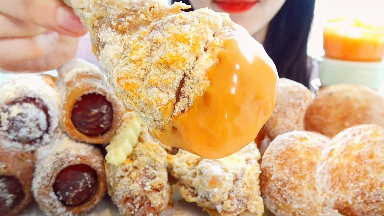 ASMR 허니버터 치킨 먹방 HONEY BUTTER CHICKEN HOTDOG CHEESE BALLS EATING SOUNDS MUKBANG 핫도그 치즈볼 YouTube