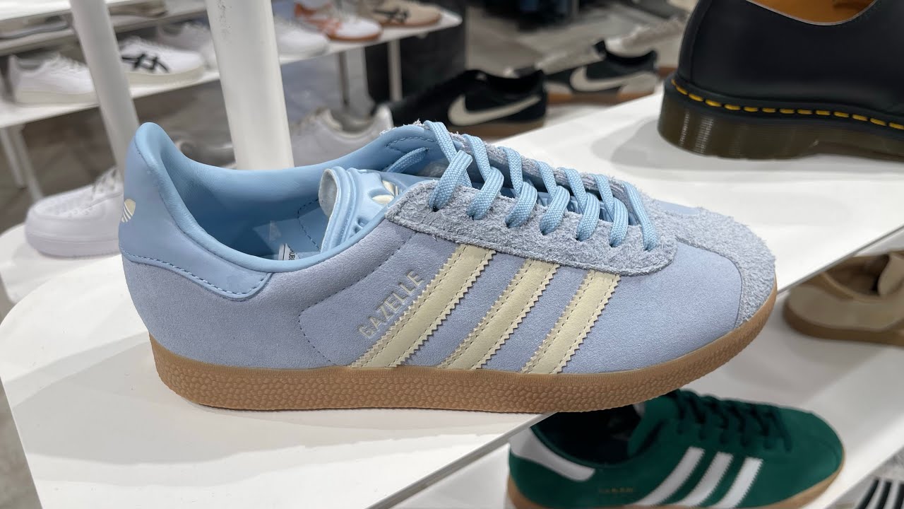 adidas gazelle silver green womens adidas Handball Spezial (Collegiate Navy/Clear Sky/Gum) 10