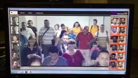 Video demostrativo del sistema de cámaras de identificación facial