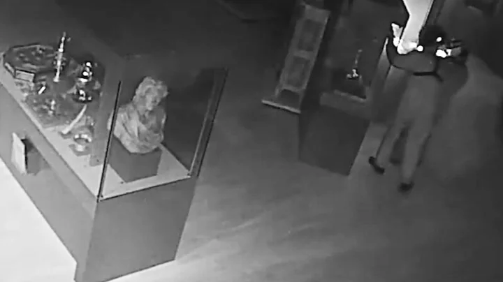 Police net gang who targeted historic tiara and fo...