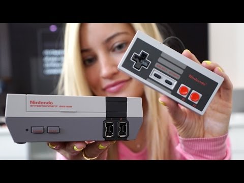 NES CLASSIC Unboxing and gameplay!
