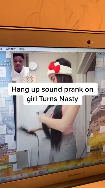 Prank suara tutup telepon pada gadis jadi menyebalkan #Shrots