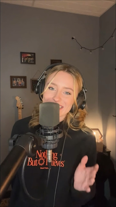 What’s your favorite @AvrilLavigne cover we’ve done? Comment below! #firsttoeleven  #avrillavigne