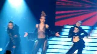 Joey Yung 容祖兒 跑步機上 Reno Peppermill Concert 3/31/2012