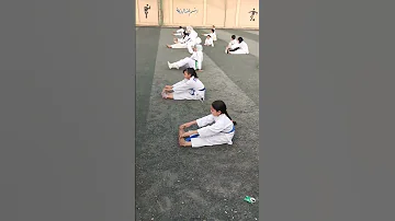 تعليم الكاراتيه Teaching Karate 