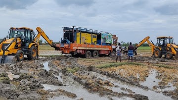 Borewell Lorry Stuck In Heavy Mud Jcb 3dx Pulling Out