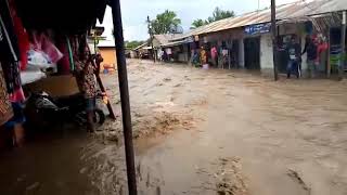 BREAKING NEWS:- MAFURIKO YA AJABU MUSOMA. MAJI YAJAA MADUKANI