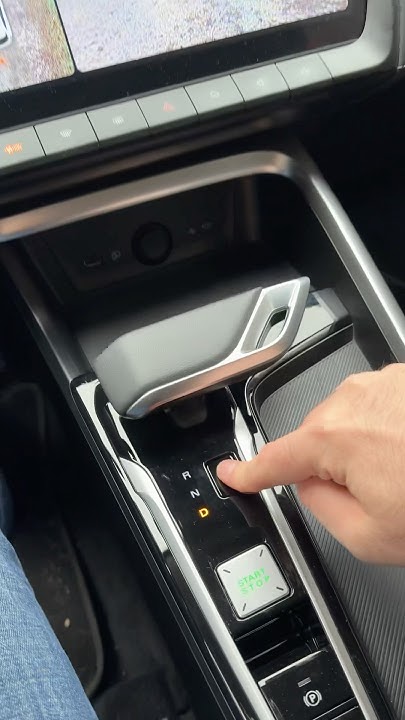 Unique GEAR SELECTOR of the 3-speed Hybrid transmisssion on MG ZS HEV model - do you like it?